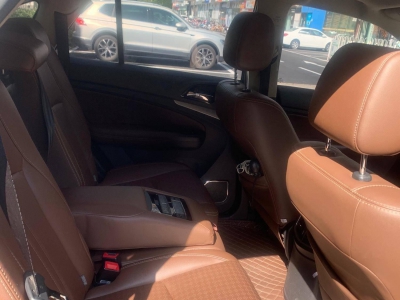 京牌链长租京牌车-比亚迪-闲置京牌车长租：4000 元/月 其他比亚迪 s7 7座 汽油小轿车 尾号0 