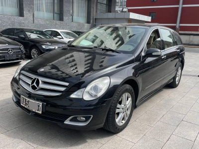 闲置京牌车长租-奔驰R500-京牌链-闲置京牌车长租：3500 元/月 奔驰R500 6座 汽油MPV 尾号7 