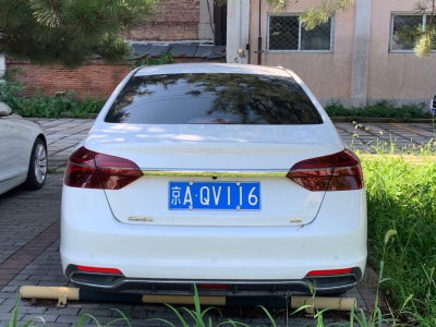 后面-闲置京牌车长租：3100 元/月 吉利帝豪 5座 汽油小轿车 尾号6 