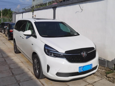 闲置京牌车长租-别克GL8-京牌链-闲置京牌车长租：6600 元/月 别克GL8   652T 7座 汽油MPV 尾号5 