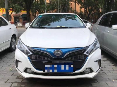 正面-闲置京牌车长租：3600 元/月 比亚迪秦EV300 5座 纯电小轿车 尾号7 