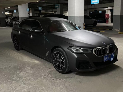 京牌车长租-宝马BMW530-鲸牌链