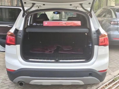 鲸牌链-京牌车长租平台-闲置京牌车长租：4000 元/月 宝马BMW X1 5座 汽油小轿车 尾号8 
