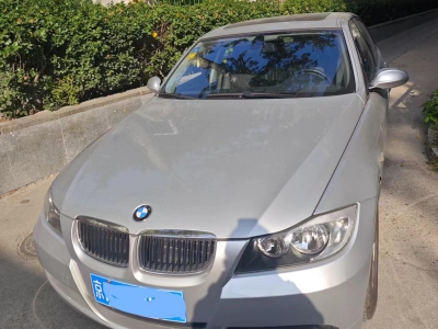 鲸牌链-京牌车长租平台-闲置京牌车长租：2500 元/月 宝马BMW 320ⅰ 5座 汽油小轿车 尾号2 