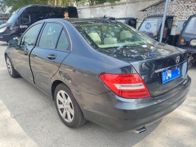 鲸牌链-京牌车长租平台-闲置京牌车长租：2900 元/月 奔驰C180 5座 汽油小轿车 尾号3 