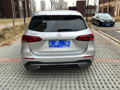 鲸牌链-京牌车长租平台-闲置京牌车长租：4600 元/月 奔驰B200 5座 汽油小轿车 尾号6 