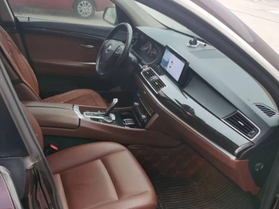 鲸牌链-京牌车长租平台-闲置京牌车长租：4000 元/月 宝马BMW GT528 5座 汽油小轿车 尾号5 