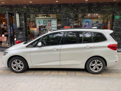 鲸牌链-京牌车长租平台-闲置京牌车长租：2800 元/月 宝马BMW 218i 7座 汽油小轿车 尾号0 