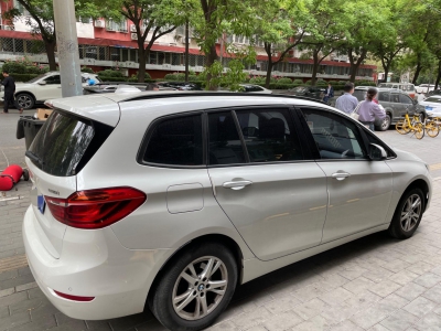鲸牌链-京牌车长租平台-闲置京牌车长租：2800 元/月 宝马BMW 218i 7座 汽油小轿车 尾号0 