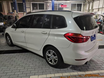 鲸牌链-京牌车长租平台-闲置京牌车长租：2800 元/月 宝马BMW 218i 7座 汽油小轿车 尾号0 
