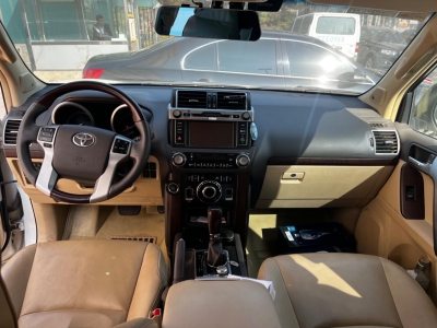 鲸牌链-京牌车长租平台-闲置京牌车长租：6500 元/月 丰田霸道VX NAVI 7座 汽油SUV 尾号9 