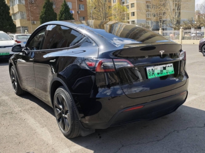 鲸牌链-京牌车长租平台-闲置京牌车长租：5360 元/月 特斯拉Model Y 四驱长续航版 5座 纯电小轿车 尾号8 