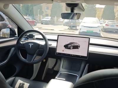 鲸牌链-京牌车长租平台-闲置京牌车长租：5360 元/月 特斯拉Model Y 四驱长续航版 5座 纯电小轿车 尾号8 