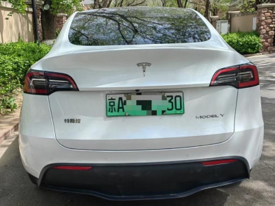 鲸牌链-京牌车长租平台-闲置京牌车长租：4900 元/月 特斯拉Model Y 四驱长续航 5座 纯电SUV 尾号0 