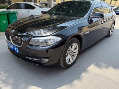 鲸牌链-京牌车长租平台-闲置京牌车长租：2600 元/月 宝马BMW 525豪华 5座 汽油小轿车 尾号2 