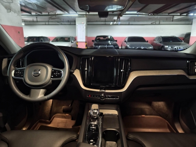 鲸牌链-京牌车长租平台-闲置京牌车长租：4500 元/月 沃尔沃XC60智雅豪华版 5座 汽油SUV 尾号3 
