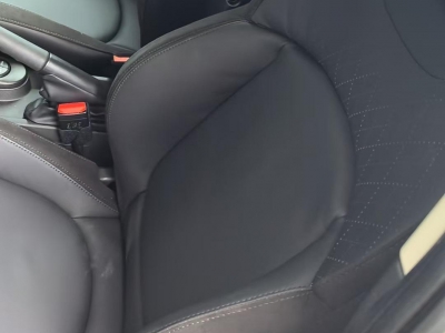 鲸牌链-京牌车长租平台-闲置京牌车长租：4200 元/月 MINICooper S 五门版 5座 汽油小轿车 尾号0 