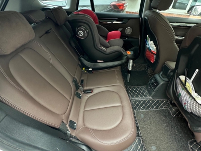 鲸牌链-京牌车长租平台-闲置京牌车长租：4000 元/月 宝马BMW X1 5座 汽油小轿车 尾号7 