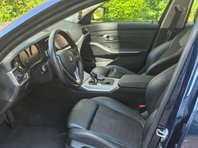 鲸牌链-京牌车长租平台-闲置京牌车长租：3500 元/月 宝马BMW 320I 巴黎购买德产 5座 汽油小轿车 尾号2 