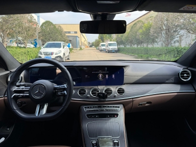 鲸牌链-京牌车长租平台-闲置京牌车长租：9500 元/月 奔驰E300 豪华 5座 汽油小轿车 尾号9 