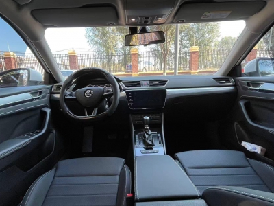 鲸牌链-京牌车长租平台-闲置京牌车长租:3500 元/月 斯柯达速派 5座 汽油小轿车 尾号1