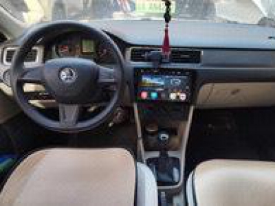 鲸牌链-京牌车长租平台-闲置京牌车长租：1600 元/月 斯柯达昕锐 5座 汽油小轿车 尾号9 