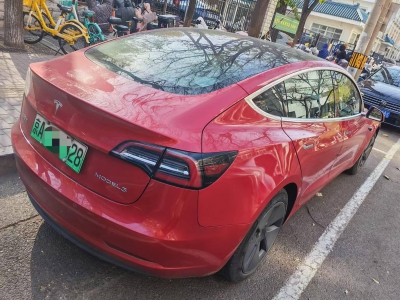 鲸牌链-京牌车长租平台-闲置京牌车长租：3500 元/月 特斯拉model 3 5座 纯电小轿车 尾号8 