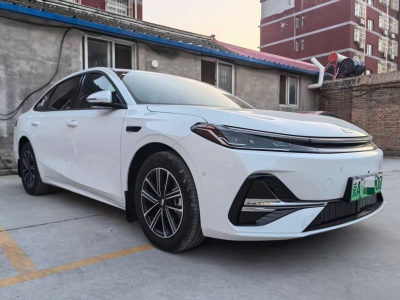 鲸牌链-京牌车长租平台-闲置京牌车长租：3500 元/月 吉利银河A7 混动 5座 混动小轿车 尾号0 