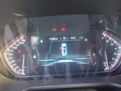 鲸牌链-京牌车长租平台-闲置京牌车长租：2600 元/月 上汽大通D90 7座 汽油小轿车 尾号8 