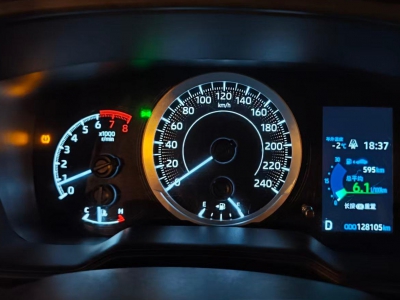 鲸牌链-京牌车长租平台-闲置京牌车长租：2500 元/月 丰田雷凌 5座 汽油小轿车 尾号5 