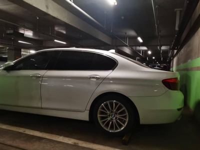 鲸牌链-京牌车长租平台-闲置京牌车长租：3500 元/月 宝马BMW 525LI 5座 汽油小轿车 尾号2 