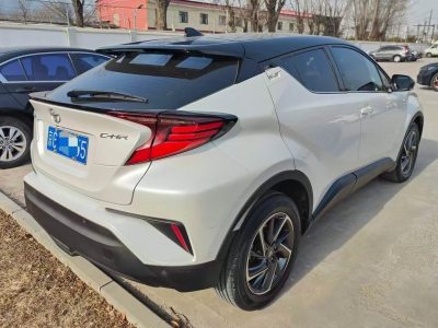 鲸牌链-京牌车长租平台-闲置京牌车长租：2700 元/月 丰田CHR 领先版 5座 汽油SUV 尾号5 