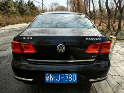 鲸牌链-京牌车长租平台-闲置京牌车长租：2300 元/月 大众迈腾1.8T 5座 汽油小轿车 尾号0 