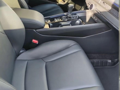 鲸牌链-京牌车长租平台-闲置京牌车长租：3500 元/月 本田雅阁11代 5座 汽油小轿车 尾号6 