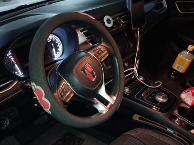 鲸牌链-京牌车长租平台-闲置京牌车长租：2400 元/月 上汽Ei5 5座 纯电小轿车 尾号8 