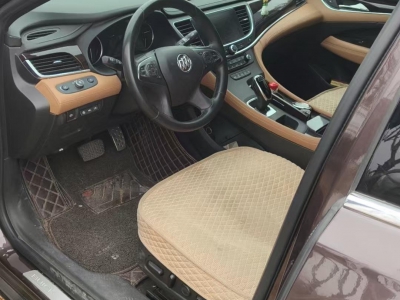 鲸牌链-京牌车长租平台-闲置京牌车长租：2800 元/月 别克君越高配版 5座 汽油小轿车 尾号1 