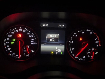 鲸牌链-京牌车长租平台-闲置京牌车长租：2900 元/月 奔驰B200 5座 汽油小轿车 尾号5 