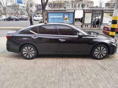 鲸牌链-京牌车长租平台-闲置京牌车长租：3200 元/月 日产ALTIMA天籁 5座 汽油小轿车 尾号7 