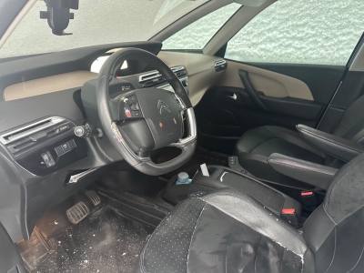 鲸牌链-京牌车长租平台-闲置京牌车长租：2350 元/月 雪铁龙进口c4毕加索 5座 汽油小轿车 尾号6 