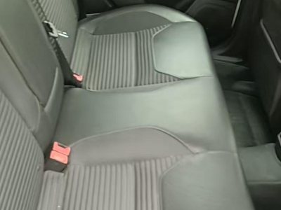 鲸牌链-京牌车长租平台-闲置京牌车长租：2500 元/月 福特福克斯 5座 汽油小轿车 尾号9 