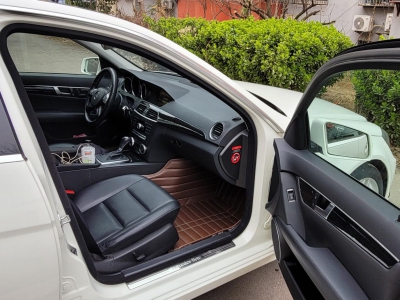 鲸牌链-京牌车长租平台-闲置京牌车长租：3000 元/月 奔驰C300 5座 汽油小轿车 尾号7 