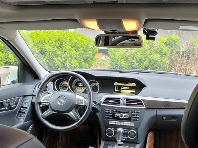 鲸牌链-京牌车长租平台-闲置京牌车长租：3000 元/月 奔驰C300 5座 汽油小轿车 尾号7 