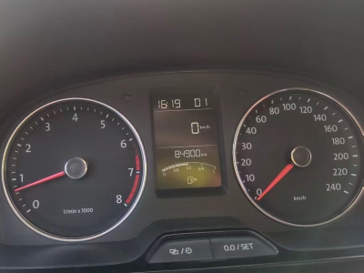 鲸牌链-京牌车长租平台-闲置京牌车长租：2100 元/月 大众朗逸 5座 汽油小轿车 尾号0 