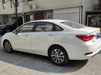 鲸牌链-京牌车长租平台-闲置京牌车长租：1800 元/月 北汽绅宝D50 1.5L 2018款自动档高配 5座 汽油小轿车 尾号2 