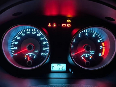 鲸牌链-京牌车长租平台-闲置京牌车长租：1600 元/月 别克凯越 5座 汽油小轿车 尾号2 