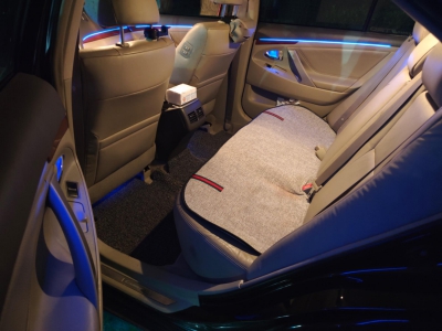 鲸牌链-京牌车长租平台-闲置京牌车长租：2000 元/月 丰田凯美瑞 经典豪华 5座 汽油小轿车 尾号4 