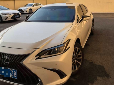 鲸牌链-京牌车长租平台-闲置京牌车长租：6000 元/月 雷克萨斯ES200 5座 汽油小轿车 尾号8 