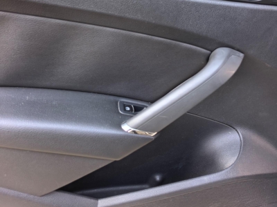 鲸牌链-京牌车长租平台-闲置京牌车长租：2000 元/月 大众帕萨特 5座 汽油小轿车 尾号0 