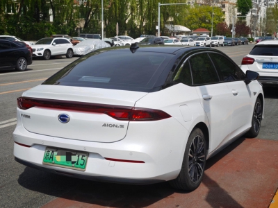 鲸牌链-京牌车长租平台-闲置京牌车长租：2800 元/月 广汽传祺530 5座 纯电小轿车 尾号5 