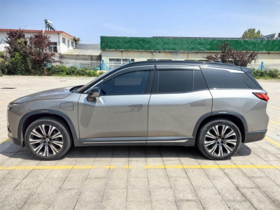 鲸牌链-京牌车长租平台-闲置京牌车长租：4000 元/月 蔚来ES8 7座 纯电SUV 尾号9 